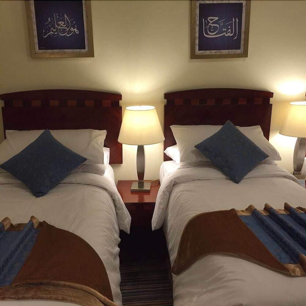 Al Eiman Al Qibla Hotel Medina Esterno foto